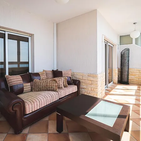 Elite Seaside Apartman Limassol